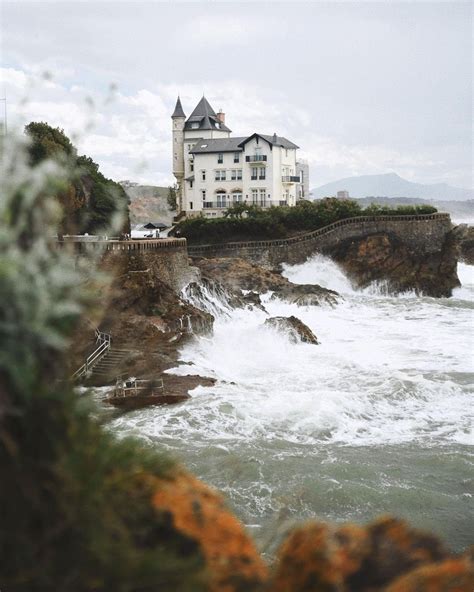 Solve The Blue Arrow Villa Belza Biarritz France Jigsaw Puzzle