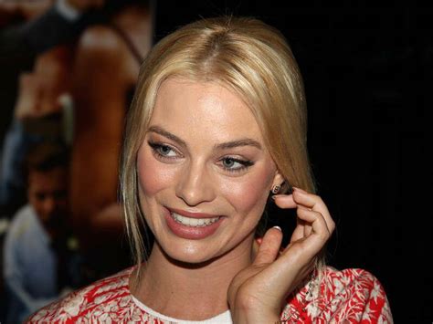 Why Did Margot Robbie Film Wolf Of Wall Street Naked The North West