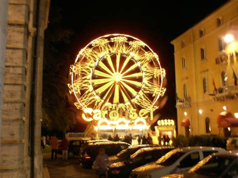 Ruota Panoramica Piazza Italia Ruota Panoramica In Piazza Flickr