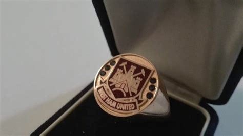 Official West Ham United Ring In Rose Gold With Sapphires Catawiki