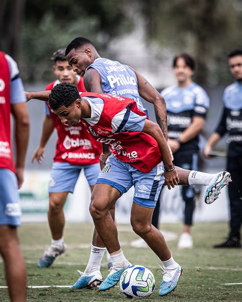 Santos Encaminha Empr Stimo De Gabriel Pirani Ao Dc United Dos Estados