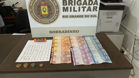 Brigada Militar Faz Pris O Por Tr Fico De Drogas Em Sobradinho