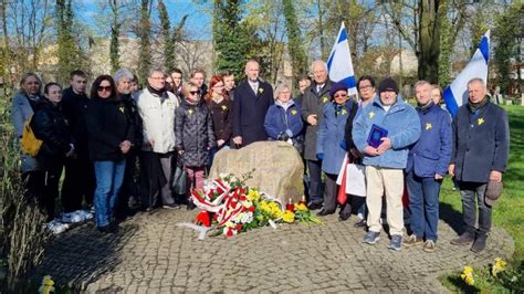 Fakty Legnica 80 lat temu wybuchło powstanie w warszawskim getcie