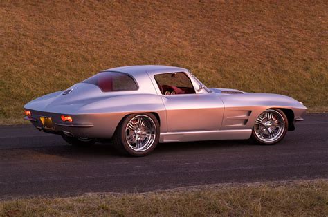 Custom 1964 Corvette Built To Wow