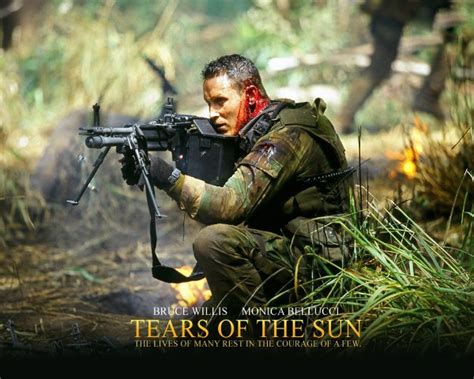 Poster Tears Of The Sun 2003 Poster Lacrimi Din Soare Poster 3