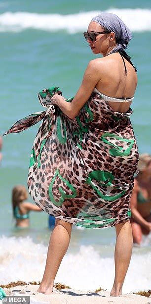 Lilly Becker Loses Her Bikini Top While Swimming In The Ocean In Miami Daily Mail Online