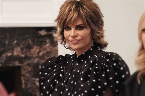 Lisa Rinna Did Not Cause Production Shut Down During RHOBH Cast Trip