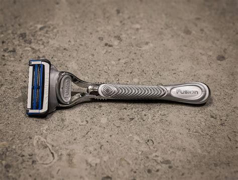 Gillette SkinGuard Sensitive Razor Review - Your Average Guy