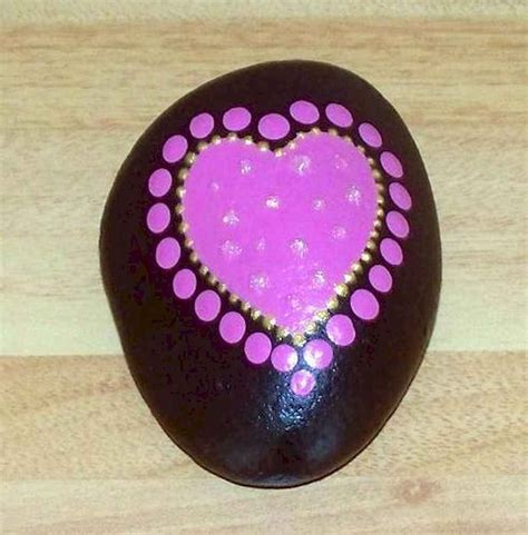 80 Romantic Valentine Painted Rocks Ideas Diy For Girl 49 Painted