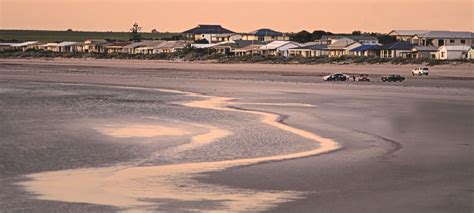 Beach for miles. Wallaroo, South Australia | Beach, Australia, South australia