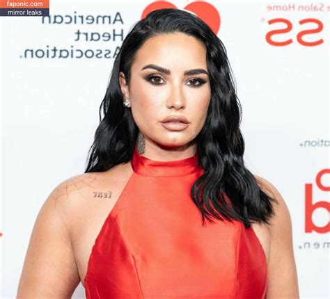 Demi Lovato Aka Ddlovato Nude Leaks Onlyfans Photo Faponic