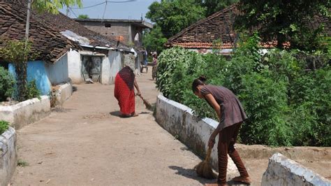 This Village In Madhya Pradesh Imbibed Bapus Teachings Became Odf In