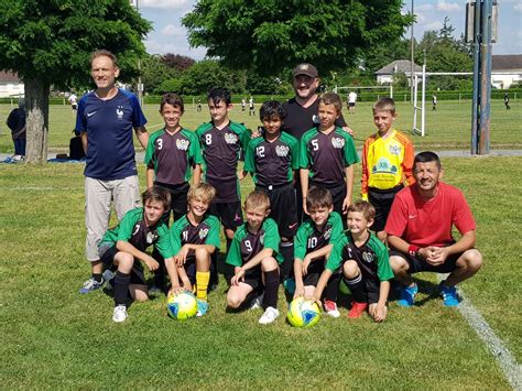 Actualité Les U11 se sont déplacés samde 12 juin club Football