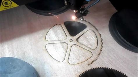 Plywood Gear Laser Cutting Mp4 Youtube