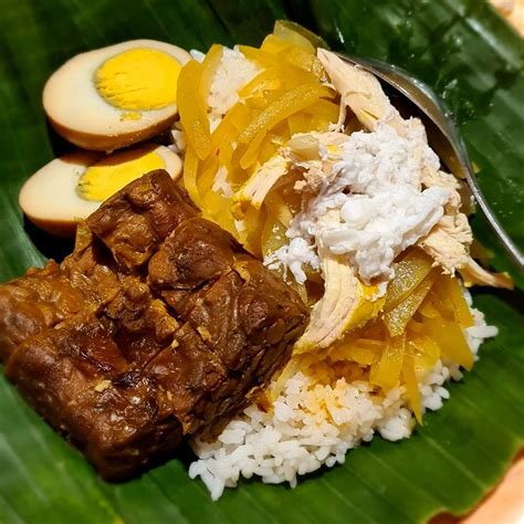 Kuliner Malam Di Solo Yang Legendaris Dan Patut Dijajal Nibble