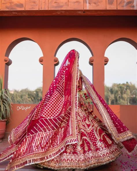 Ayeza Khan Looks Flawless In Her Latest Bridal Shoot Reviewit Pk