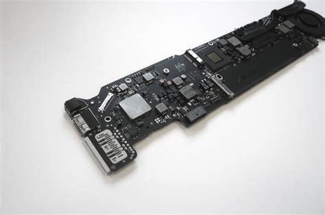 Mainboard 820 3209 A LogicBoard I5 1 7 GHz 4GB MacBook Air 13 Inch