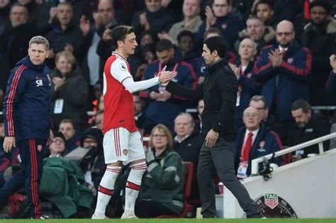 Mikel Arteta Drops Hint Over What Has Changed About Mesut Ozil Since He