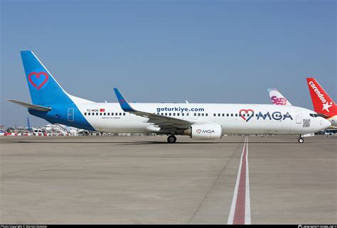 TC MGH Mavi Gök Airlines MGA Boeing 737 94XER WL Photo by Martijn