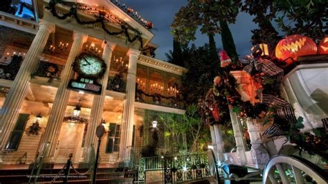 Haunted Mansion Da Disneyland California Vai Reabrir Em Julho Vai Pra