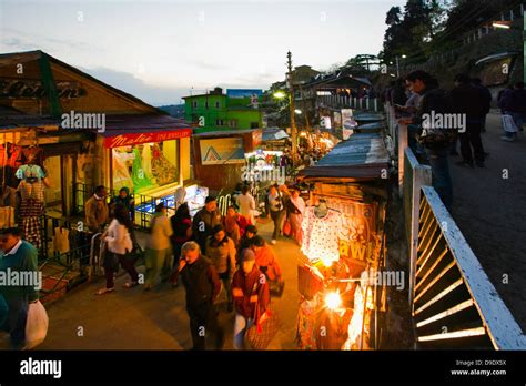 People shopping on the Mall Road at night, Shimla, Himachal Pradesh, India Stock Photo - Alamy