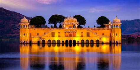 Famous Palaces In Jaipur Jaipur Palace Palaces In Jaipur