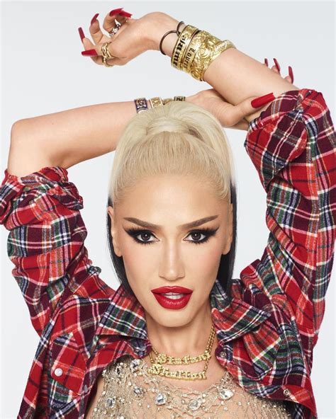 Gwen Stefani 90s Gwen Stefani Style Gwen Stefani And Blake Gwen And