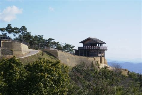 謎に包まれた山城「吉備鬼ノ城」伝説の鬼、温羅の正体は？桃太郎伝説に迫る！（japaaan）