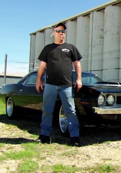 Watch Misfit Garage S02 E07 Race To Finish The 71 Free TV Shows Tubi