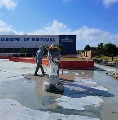 Prefeitura revitaliza praça de eventos obras de drenagens também