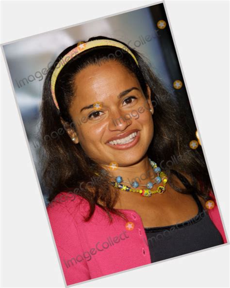 Hot Sexy Tracy Vilar Bikini Pics