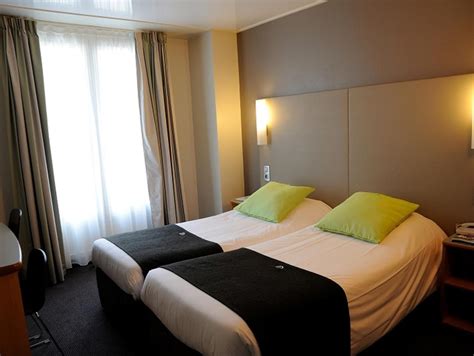 Hotel Campanile Paris 14 Maine Montparnasse in France - Room Deals ...