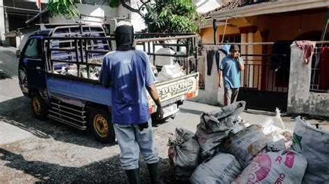 Transformasi Bersih Desa Tanggeran Revolusi Pengangkutan Sampah Menuju