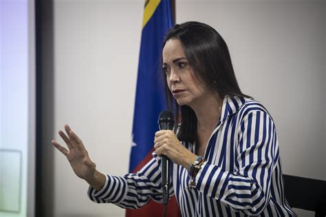 Venezuela Opposition Leader Can T Run Against Maduro Court Says