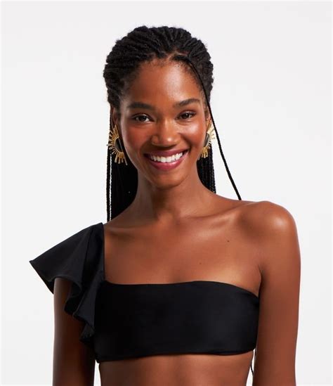 Biqu Ni Top Bandeau Ombro S Babado Assim Trico Preto