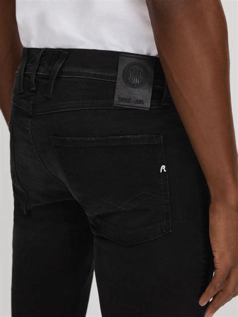 REPLAY Anbass Slim Fit Jeans in Black | Endource