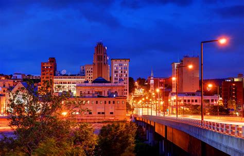 Living in Youngstown, Ohio: The 6 Best Things to Do