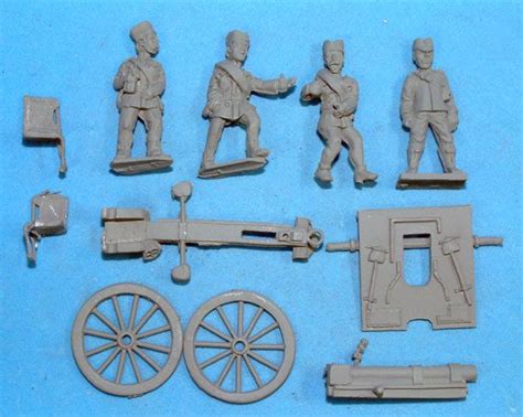 Field Gun and Crew - 19th Century Miniatures