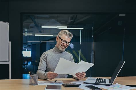 Polska Strefa Inwestycji Pieni Dze Dla Firm Ch Tnych Niewielu