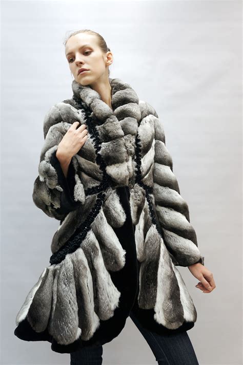 Pin By Chris Norman On Fur Chinchilla Fur Fur Fashion Fabulous Furs