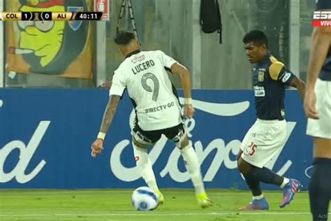 Oslimg Mora Y Su ‘huacha De Lujo A Jugador Chileno En Alianza Lima Vs