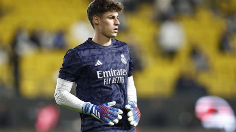 Chelsea S M Flop Kepa Arrizabalaga Fears He Will Be Sent Back To