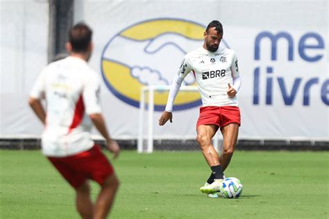 Fabr Cio Bruno Elogia Entrega Do Flamengo Mas Lamenta Empate O