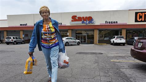 Grants could ease food desert problem