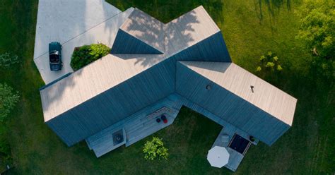 Two Intersecting Saddle Roofs Shield Dmaa S House F In Slovenia