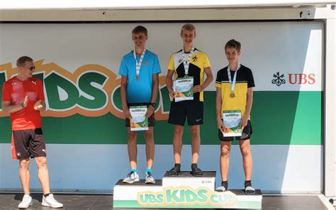 Cedric Oberholzer qualifiziert sich für den UBS Kids Cup Schweizerfinal