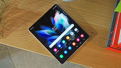 Samsung Galaxy Z Fold Ve Flip N Fiyatlar Ortaya Kt Tamindir