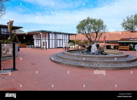 Ghirardelli Square Hi Res Stock Photography And Images Alamy