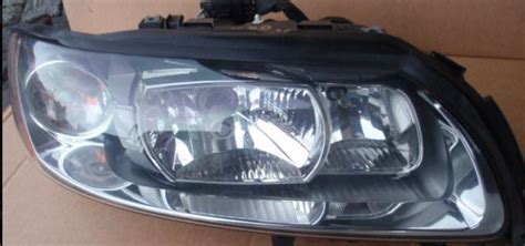 Volvo S V Xc Xenon Headlight Passenger Side Right Oem