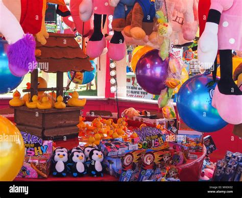 A Fairground Games Stall At A Travelling Funfair Stock Photo Alamy